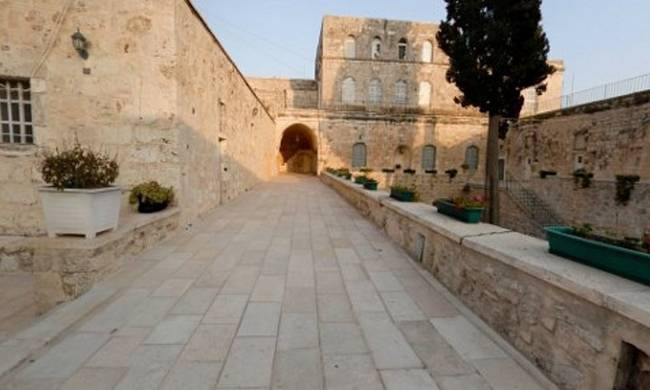 Μοναχός τραυματίστηκε από πτώση βράχου σε Μονή στη Βέροια (εικόνα)